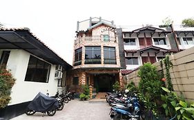 Hotel Alamanda